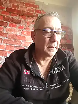 Snapshot of Soloyan chatting on 9, 1, 2026 Soloyan online show from 9, 1, 2026