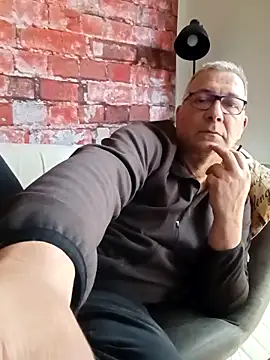 Snapshot of Soloyan chatting on 8, 3, 2026 Soloyan online show from 8, 3, 2026