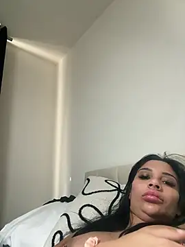 Miss juicybabes online show from 16, 5, 2026