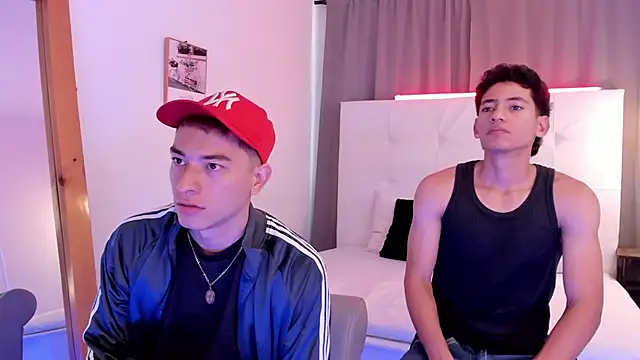 Snapshot of Alejo-and-Thiago chatting on 3, 5, 2026 Alejo-and-Thiago online show from 3, 5, 2026