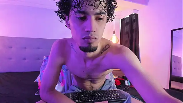 MichaelEvanss  online show from 18, 5, 2026