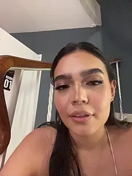miadecker online show from 26, 7, 2026