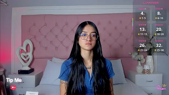 SarahDoll   online show from 8, 5, 2026