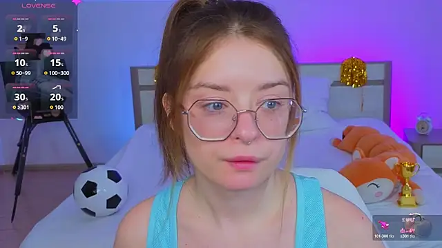 selenamils online show from 4, 7, 2026
