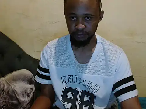 Snapshot of xxTroyX chatting on 19, 5, 2026 xxTroyX online show from 19, 5, 2026