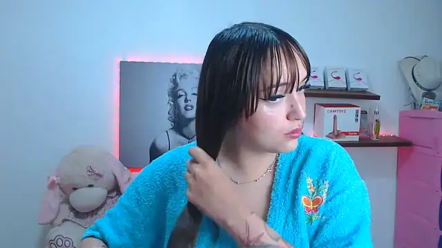 anyela bubble18 online show from 15, 7, 2026
