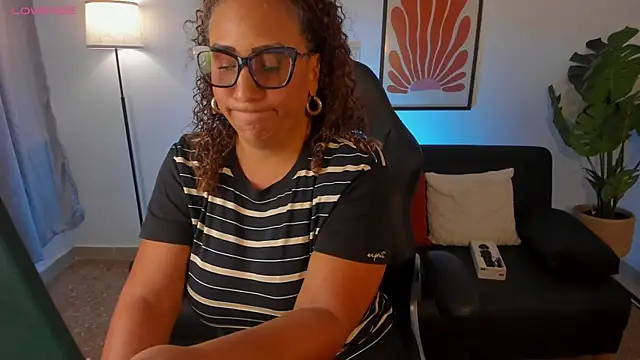 Eva-Millss online show from 18, 6, 2026