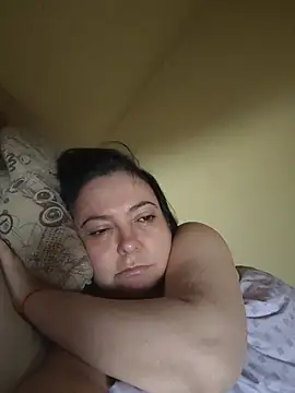 EmmaEmmy40 online show from 19, 6, 2026