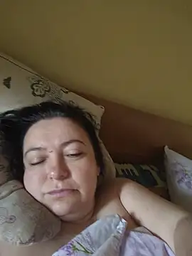 EmmaEmmy40 online show from 20, 6, 2026