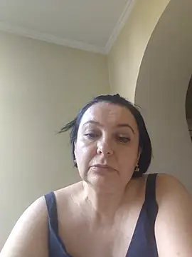 EmmaEmmy40 online show from 26, 6, 2026