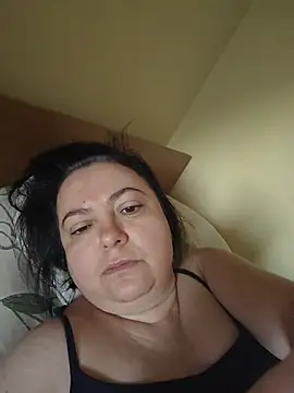 EmmaEmmy40 online show from 13, 7, 2026