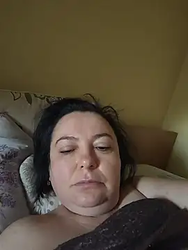 EmmaEmmy40 online show from 25, 7, 2026