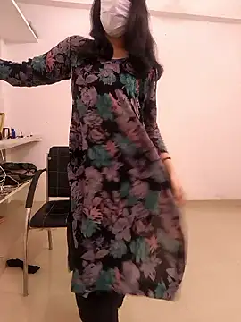 zoya baby  online show from 10, 5, 2026