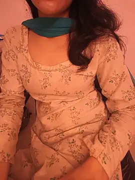 zoya baby  online show from 6, 6, 2026