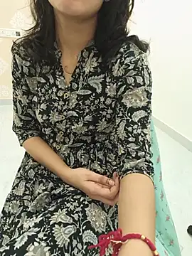 zoya baby  online show from 23, 7, 2026