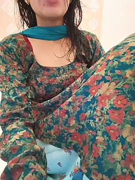 zoya baby  online show from 28, 7, 2026
