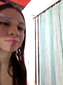 Snapshot of Dahlia_1 chatting on 13, 5, 2026 Dahlia 1 online show from 13, 5, 2026