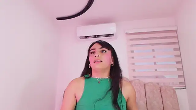 Malaia thompson  online show from 24, 5, 2026