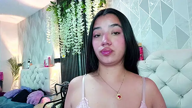 Zaira bonny online show from 17, 6, 2026