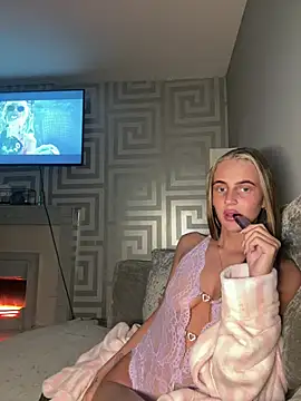 Snapshot of Exotic-Elsie chatting on 14, 5, 2026 Exotic-Elsie online show from 14, 5, 2026