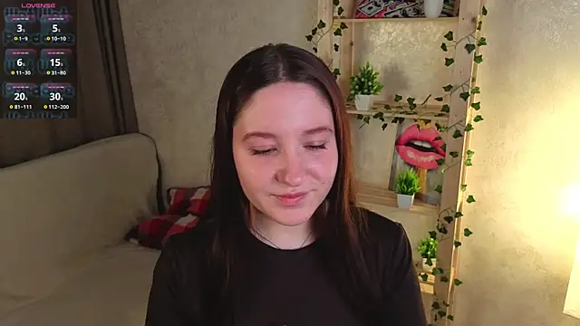 Snapshot of RudyLienna chatting on 5, 6, 2026 RudyLienna online show from 5, 6, 2026