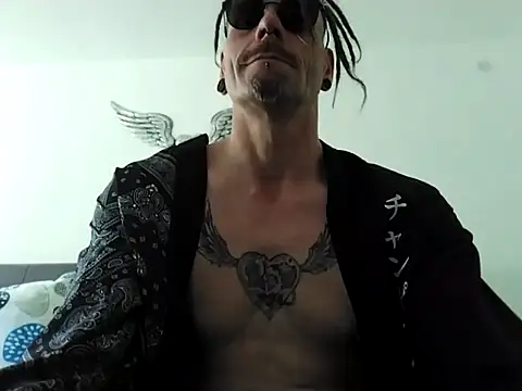 Snapshot of Tattooangel4172 chatting on 25, 5, 2026 Tattooangel4172 online show from 25, 5, 2026