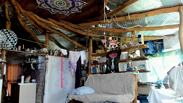 Snapshot of wildforestmuse_ chatting on 1, 7, 2026 wildforestmuse online show from 1, 7, 2026