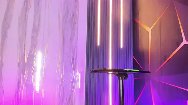 Miss Isa  online show from 3, 6, 2026