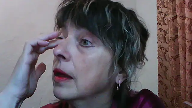 Snapshot of ElizabethGorden chatting on 21, 5, 2026 ElizabethGorden online show from 21, 5, 2026