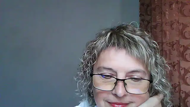 Snapshot of ElizabethGorden chatting on 18, 6, 2026 ElizabethGorden online show from 18, 6, 2026
