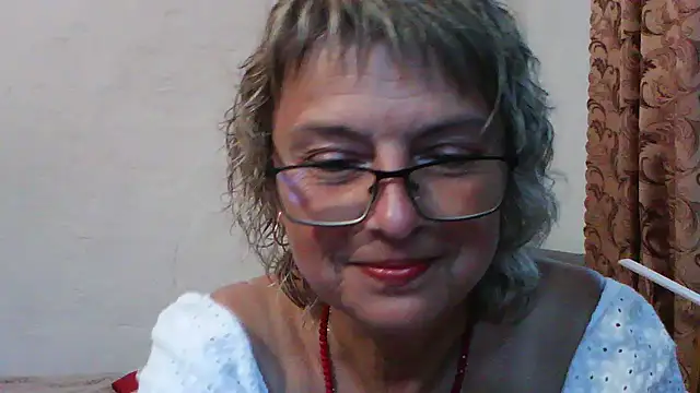 Snapshot of ElizabethGorden chatting on 20, 7, 2026 ElizabethGorden online show from 20, 7, 2026