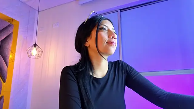 Ey Im simone  online show from 17, 6, 2026