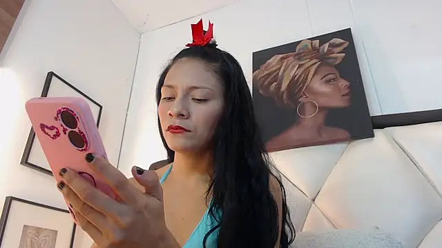 Karol Wilde online show from 22, 6, 2026