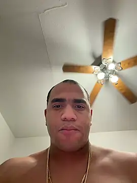 Snapshot of Carr97 chatting on 5, 7, 2026 Carr97 online show from 5, 7, 2026