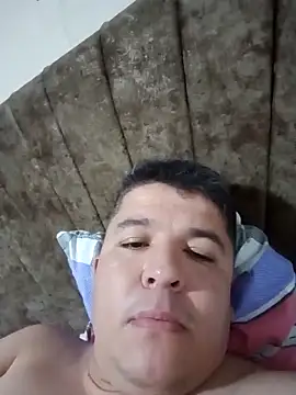 latino hott  online show from 5, 5, 2026