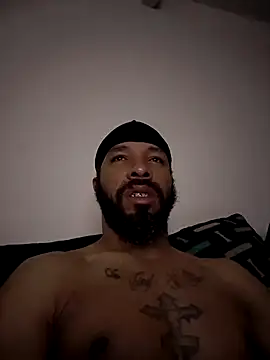 yoursexydaddy8181 online show from 6, 5, 2026