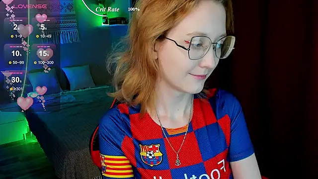Snapshot of LunaTerry chatting on 18, 6, 2026 LunaTerry online show from 18, 6, 2026