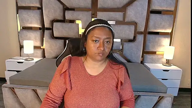 Snapshot of Rachell_Carter chatting on 16, 5, 2026 Rachell Carter online show from 16, 5, 2026
