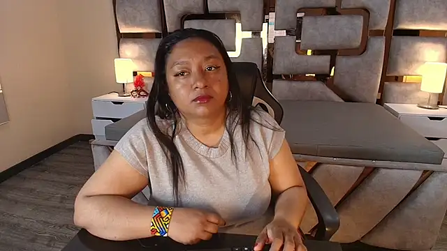 Snapshot of Rachell_Carter chatting on 21, 5, 2026 Rachell Carter online show from 21, 5, 2026