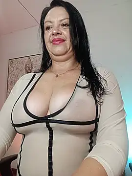 EvaRoberts 1 online show from 17, 7, 2026