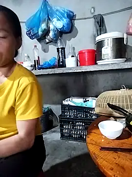Snapshot of Min-meo chatting on 21, 5, 2026 Min-meo online show from 21, 5, 2026