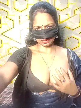 Snapshot of Juli_80 chatting on 1, 7, 2026 Juli 80 online show from 1, 7, 2026