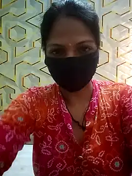 Snapshot of Juli_80 chatting on 28, 7, 2026 Juli 80 online show from 28, 7, 2026