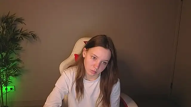lolytaberry online show from 7, 5, 2026