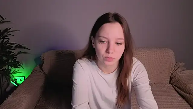 lolytaberry online show from 30, 5, 2026
