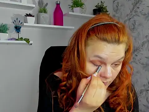 GingerKitten1 online show from 27, 5, 2026