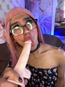 Luna Sissy  online show from 9, 7, 2026