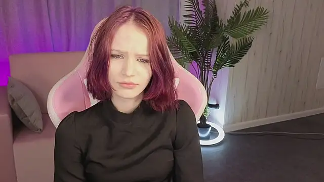 Snapshot of AliceJohansone chatting on 2, 6, 2026 AliceJohansone online show from 2, 6, 2026