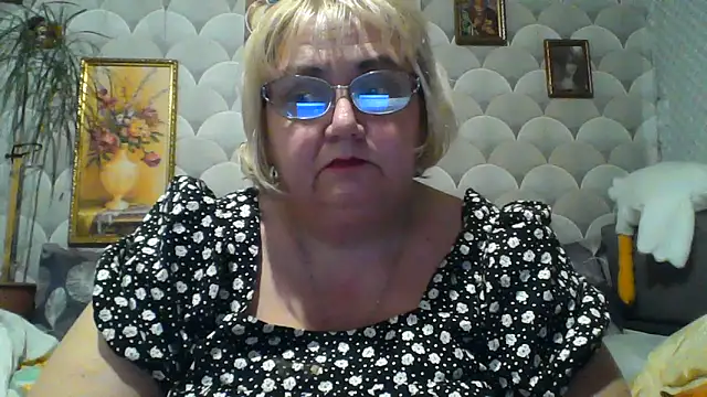 MarinaFarina53 online show from 14, 6, 2026