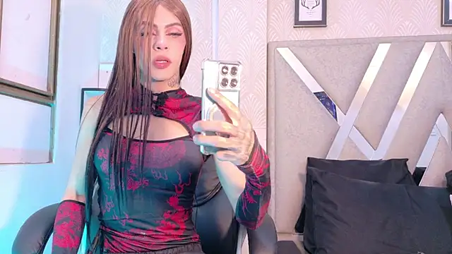 KarolFoxxi   online show from 6, 6, 2026